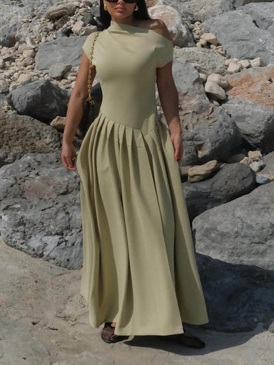 Abito maxi elegante con scollo inclinato, vestibilità slim, orlo ampio