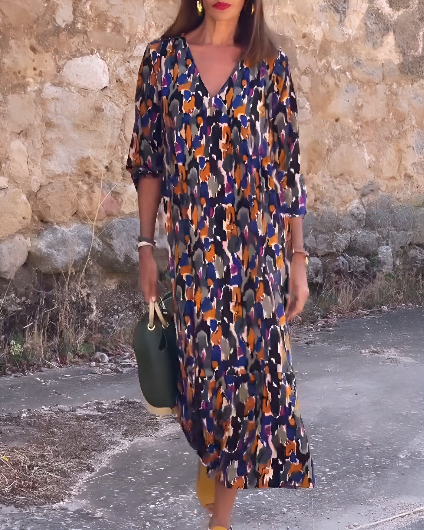 Nathalie | Elegante vestito con scollo a V e stampa retrò perfetto per ogni occasione