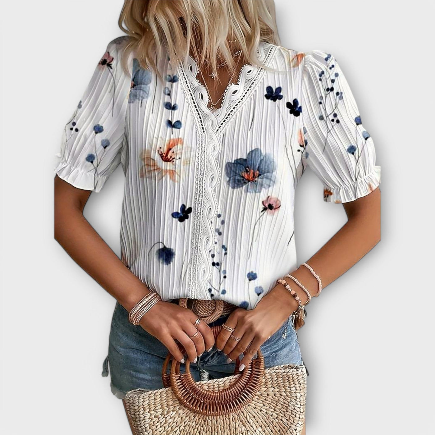 Emily - Blusa alla moda con scollo a punta