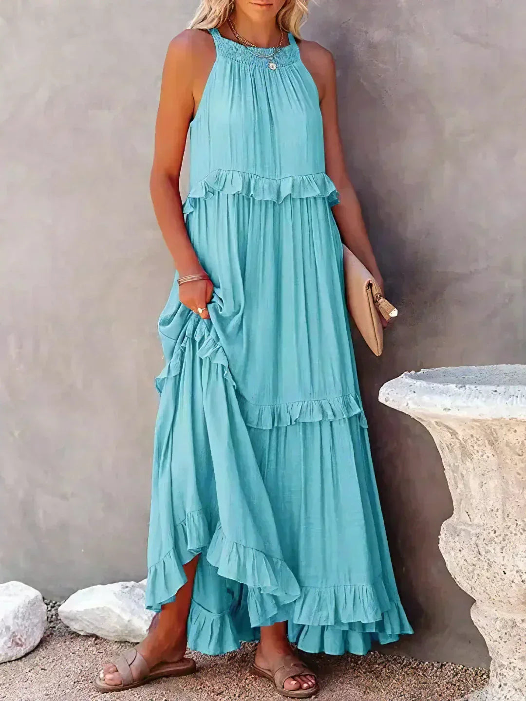 Emilia™ - Elegant Maxi Dress con Scollo a Halter e Dettagli a Volant per uno Stile Unico