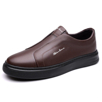 Eleganti Scarpe Slip-On in Pelle per un Look Raffinato