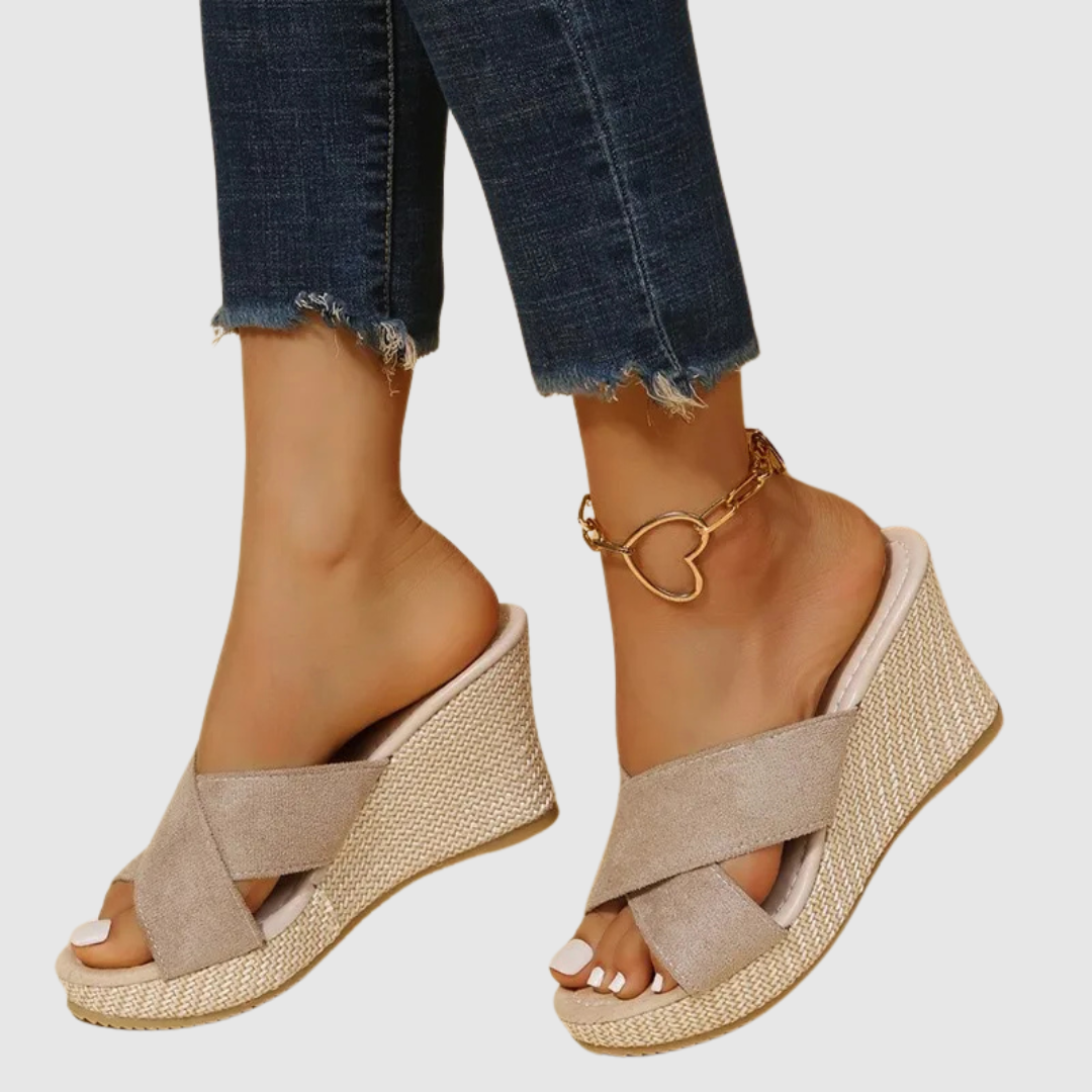 Nives™ | Eleganti sandali con zeppa