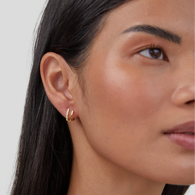 Orecchini doppio cerchio in oro e cristallo