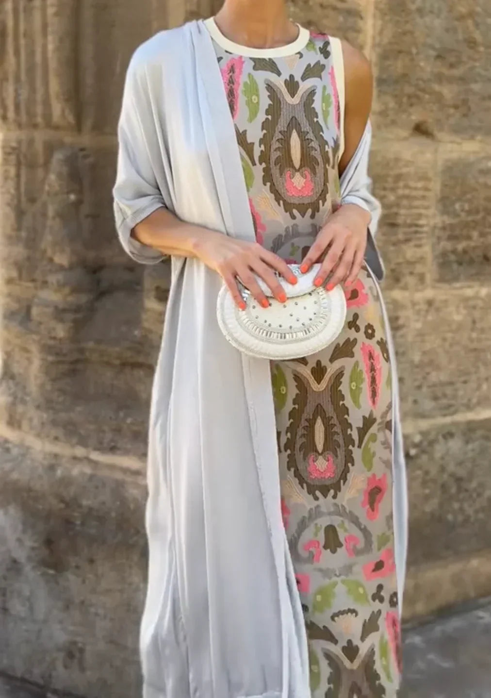 Bella - Set di due pezzi con stampa in stile urbano, perfetto per un look alla moda