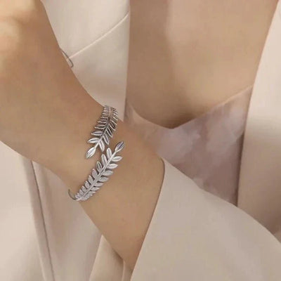 Bracciale con motivo a foglia