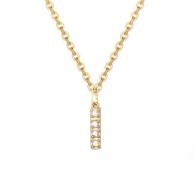 Collana con ciondolo a forma di lettera in cristallo