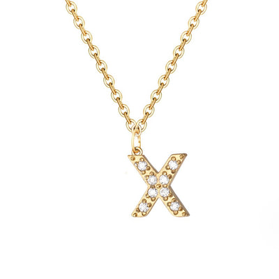 Collana con ciondolo a forma di lettera in cristallo