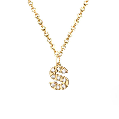 Collana con ciondolo a forma di lettera in cristallo