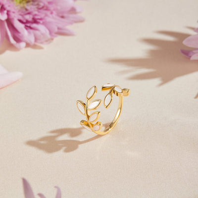 Serene - Anello con foglia d'oro