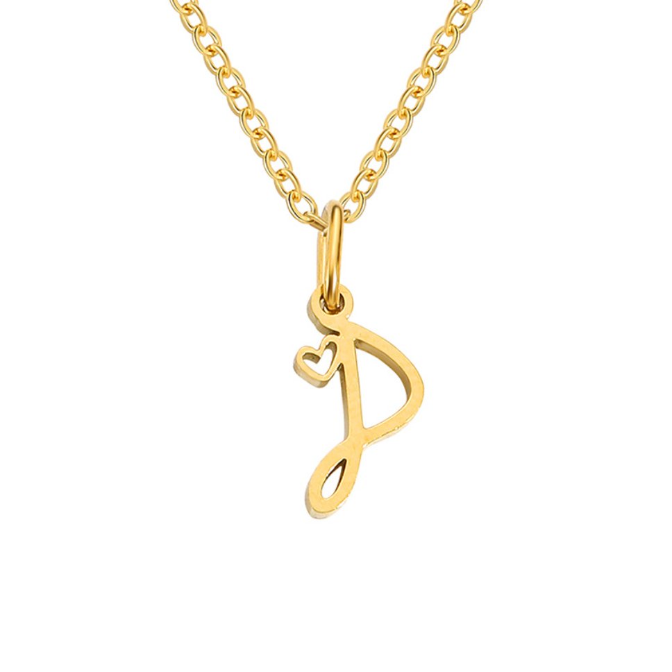 Collana con cuore in oro e lettere artistiche