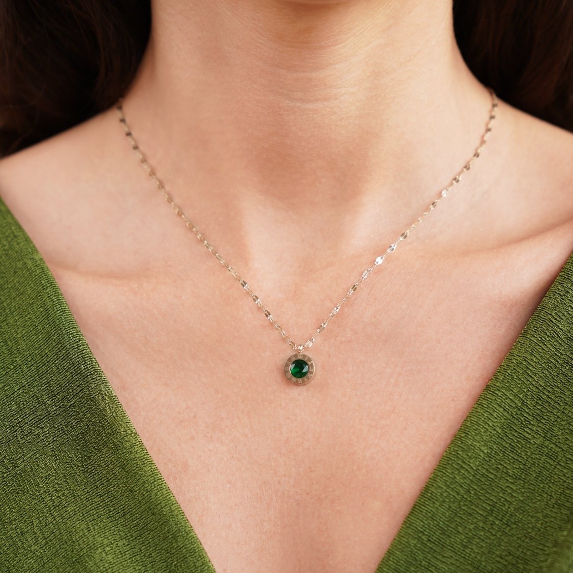 Collana Athena con cristallo verde