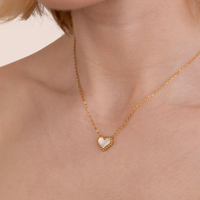 Collana con cuore in pietra Lois