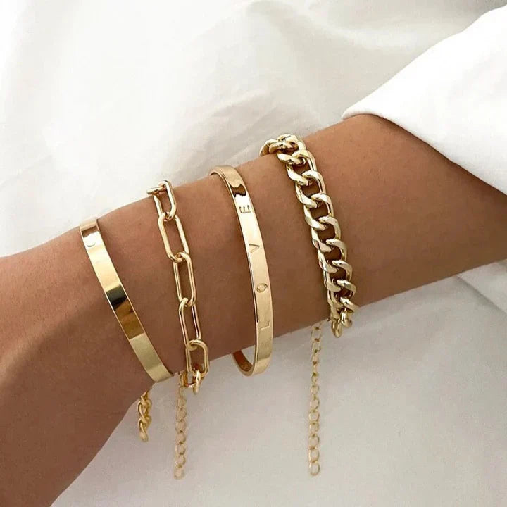 Elegante set di bracciali in oro