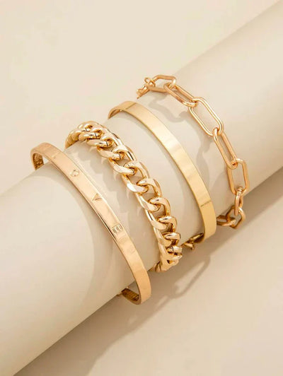 Elegante set di bracciali in oro