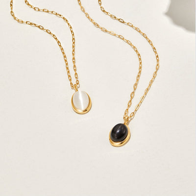 Collana con opale bianco