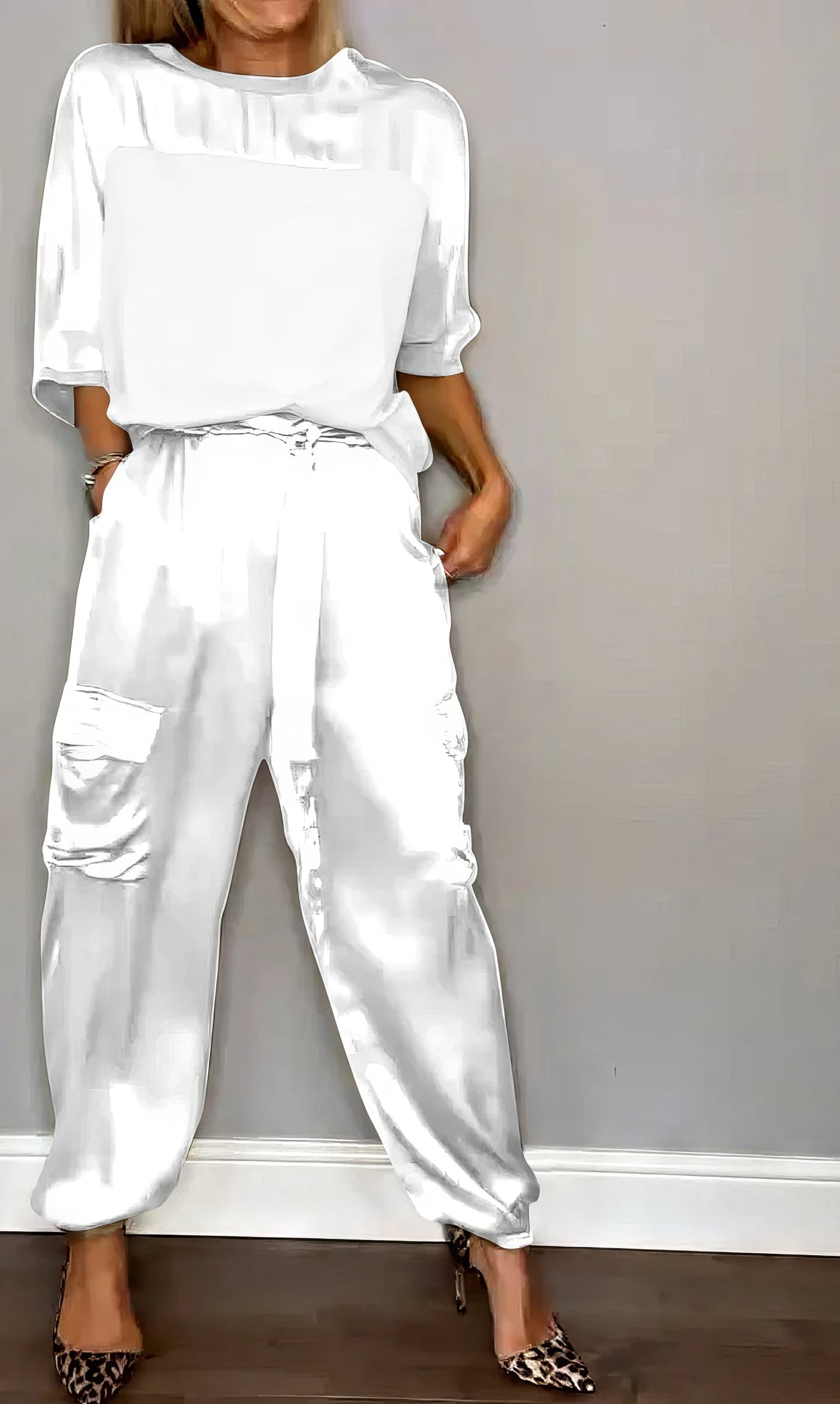 AMELIA | Completo Due Pezzi Camicetta e Pantalone Cargo Chic